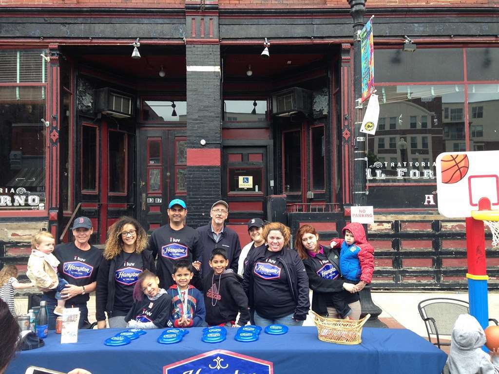 Hampton Inn Haverhill Servis gambar